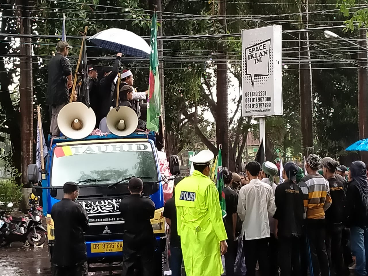 [FOTO] Aksi Solidaritas Muslim India di Lombok